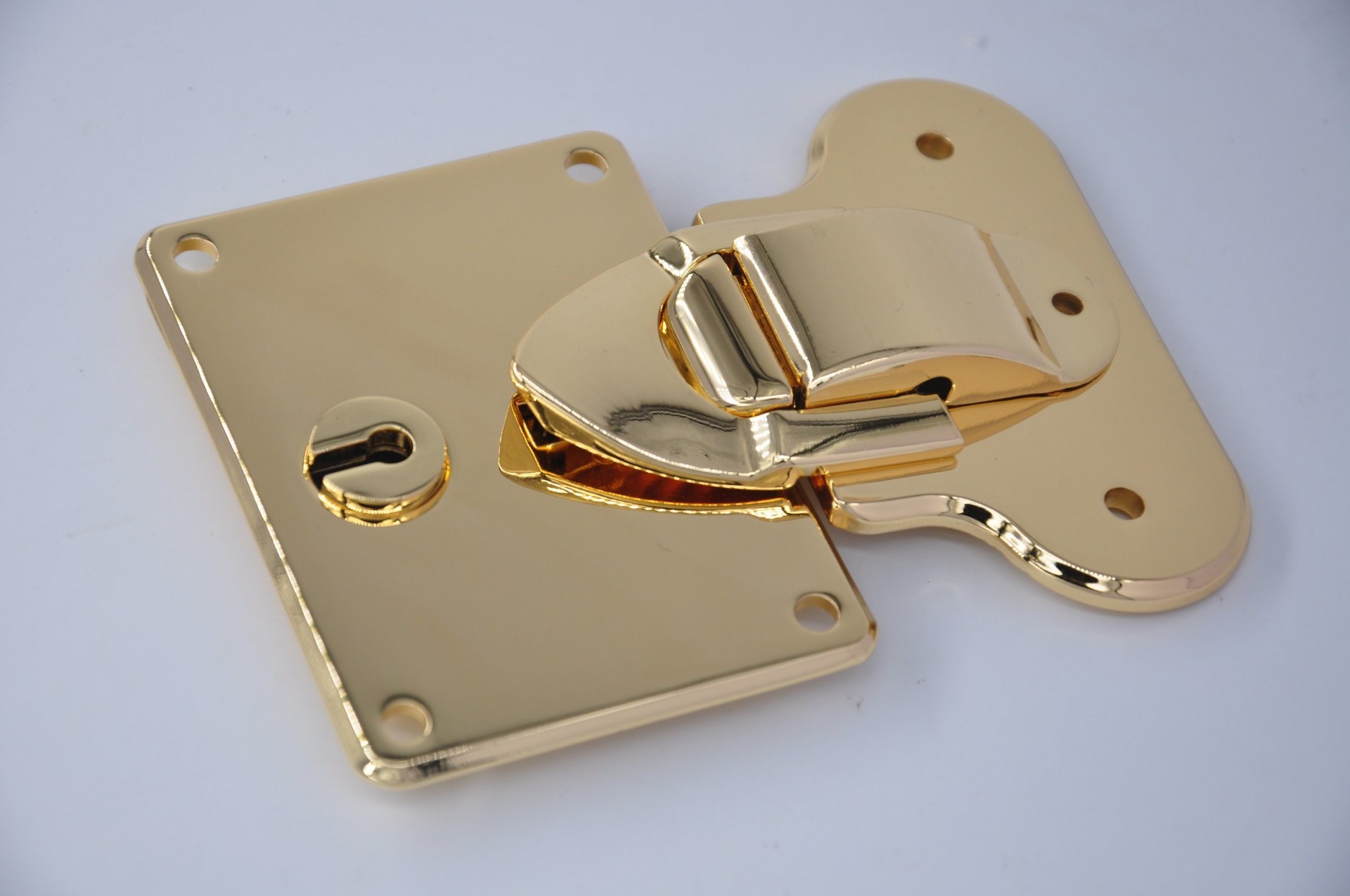 Hanging Plate Gold Color Latch Box Metal Lock Hardware